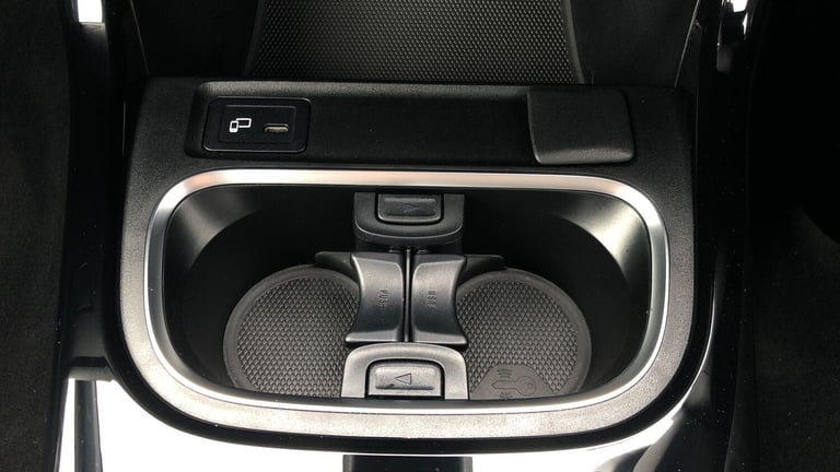 2022 Mercedes-Benz A-Class A 180 SE Hatchback Hatchback Manual