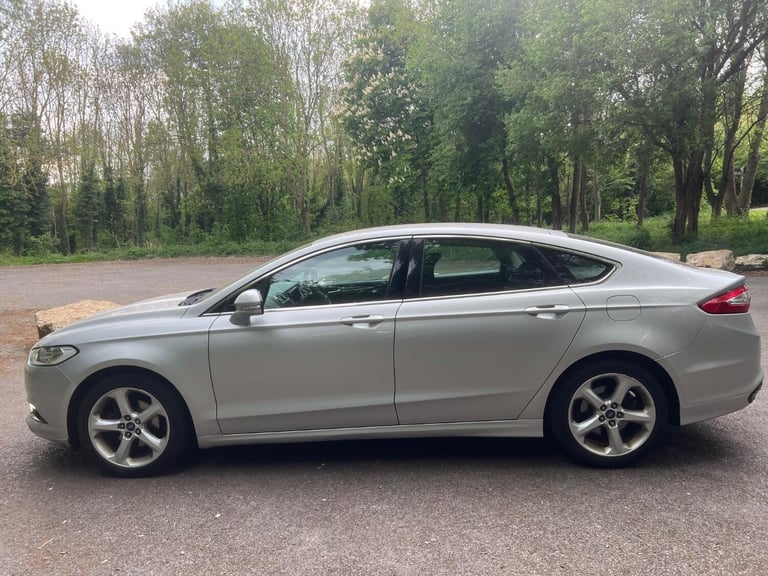 FORD MONDEO 2.0 TDCi Titanium Silver Auto Diesel 2017