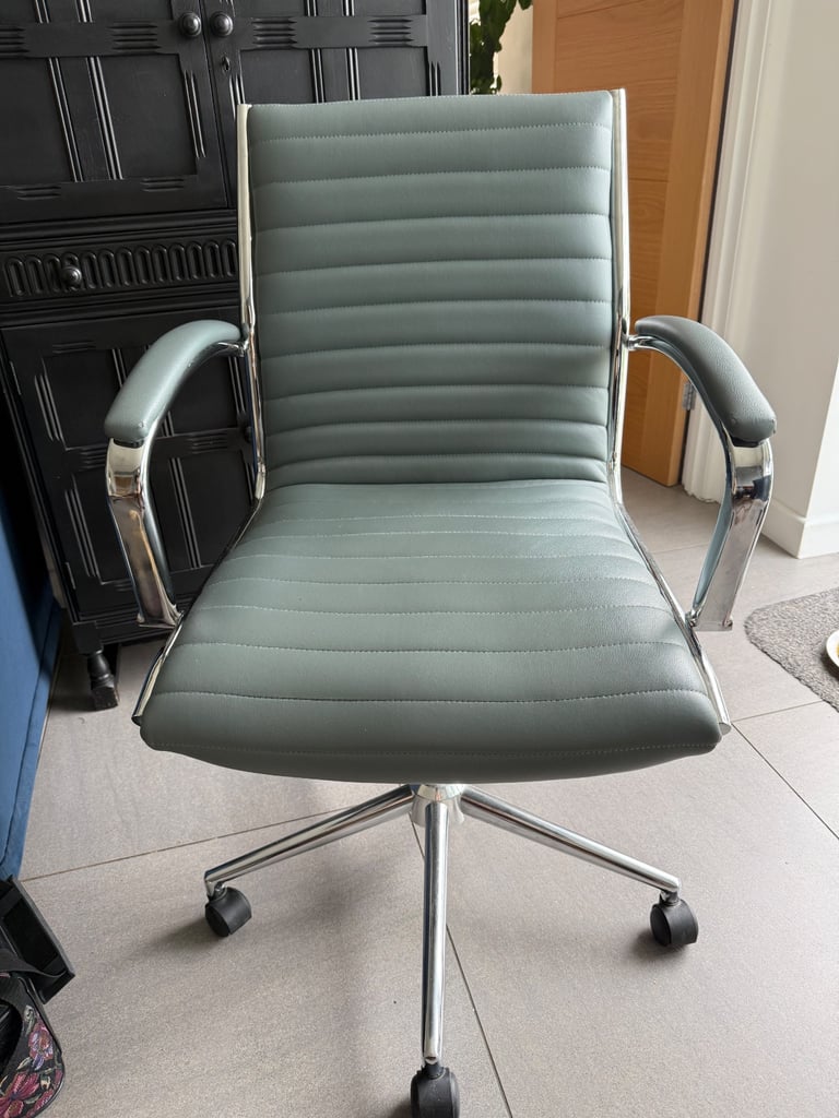 Marks & Spencer Swivel Office Chair.
