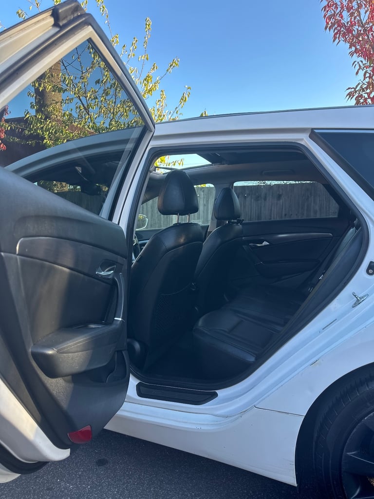 Hyundai, I40, Estate, 2011, Other, 1685 (cc), 5 doors