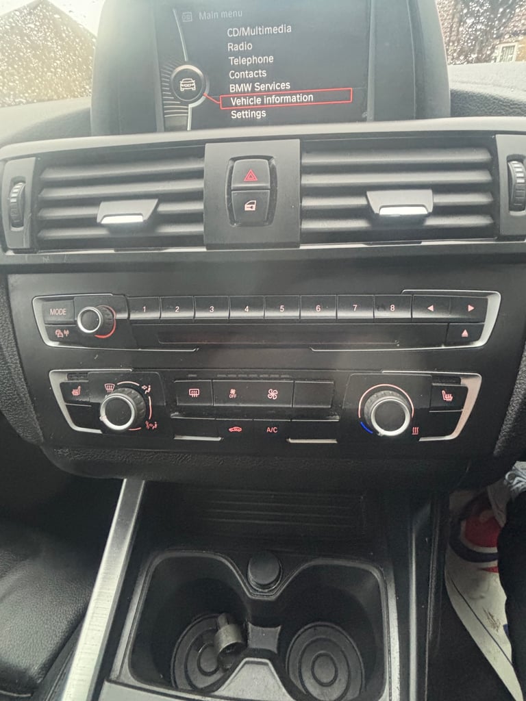 BMW, 1 SERIES, Hatchback, 2012, Manual, 1995 (cc), 5 doors