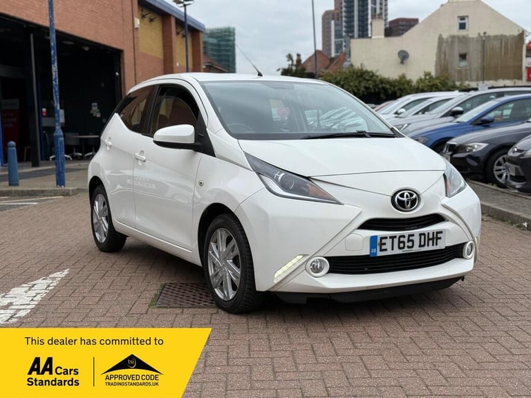 2016 Toyota AYGO 1.0 VVT-i X-Pression 5dr HATCHBACK PETROL Manual