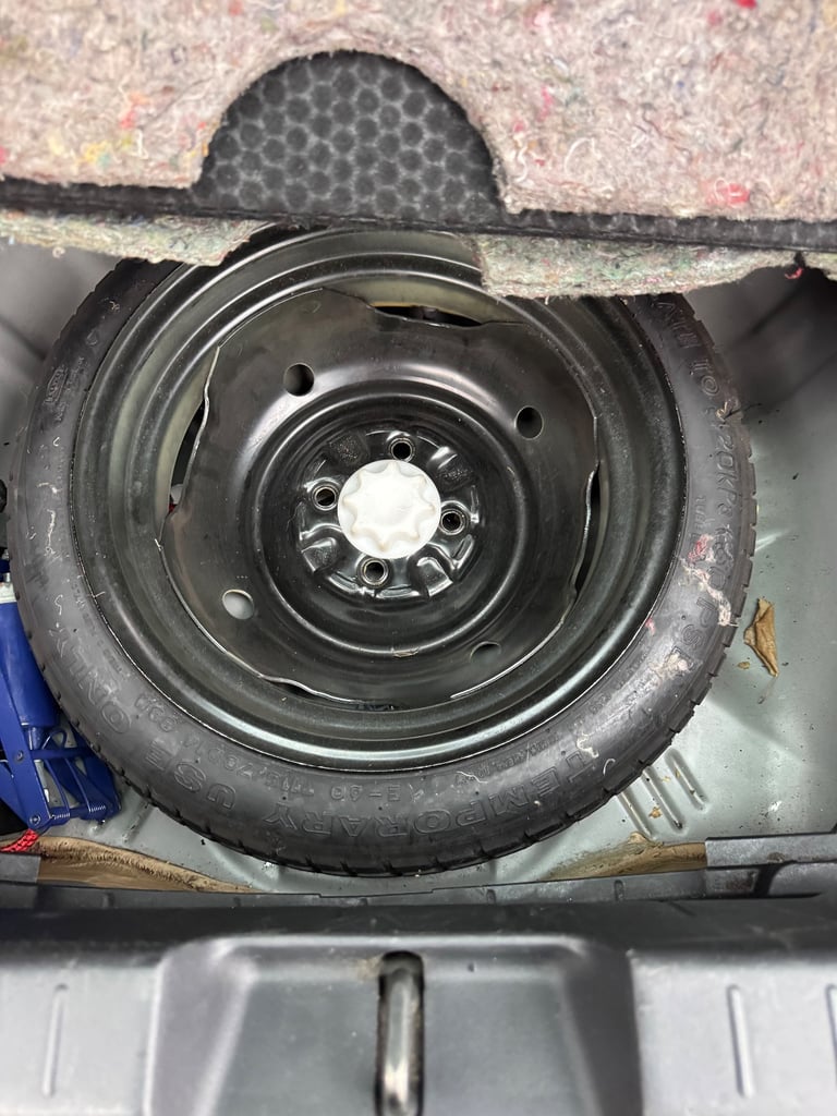 Toyota, YARIS, Hatchback, 2008, Semi-Auto, 1296 (cc), 3 doors