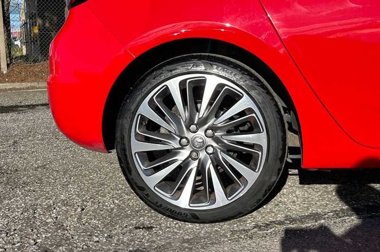 2019 Vauxhall Astra 1.4T 16V 150 Elite Nav 5dr Auto HATCHBACK PETROL Automatic