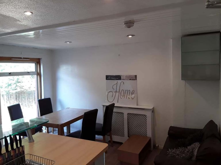 Room to rent near KING'S BUILDINGS CAMERON TOLL LIBERTON 