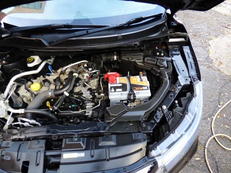  Nissan Qashqai 1.2 DiG-T N-Connecta 5dr Xtronic Petrol