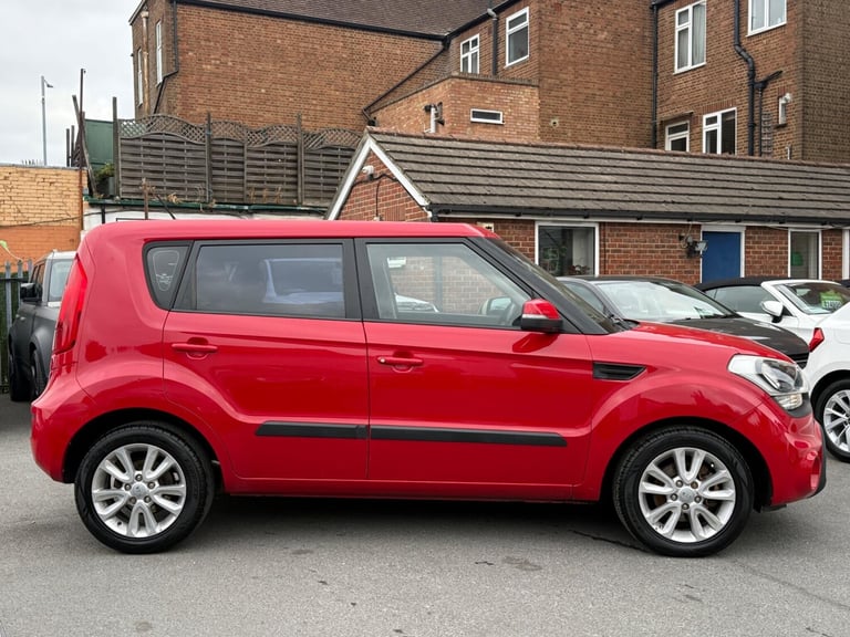 2013 Kia Soul 1.6 CRDi 2 Auto Euro 5 5dr HATCHBACK Diesel Automatic