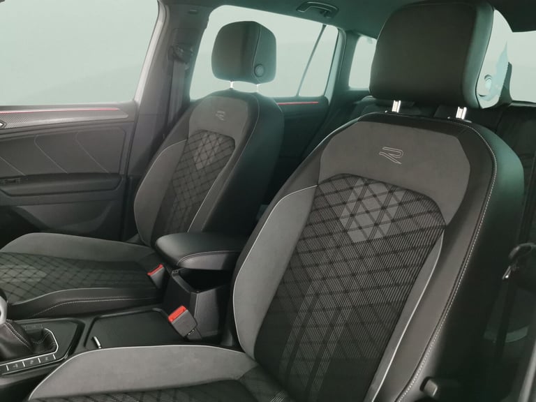 2023 Volkswagen Tiguan 1.4 TSI eHybrid R-Line 5dr DSG ESTATE PETROL/ELECTRIC Automatic