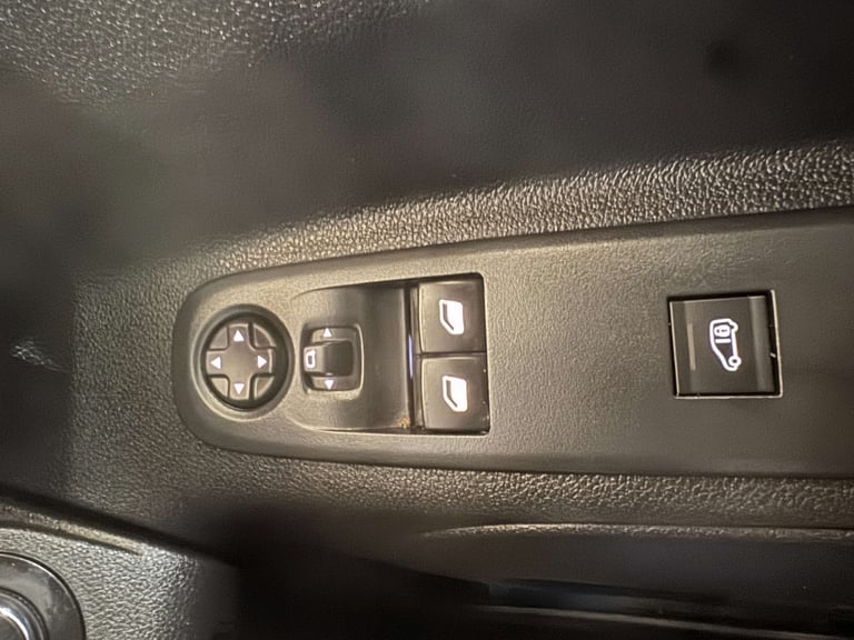 2021 Vauxhall Combo 1.5 Combo 2300 Sportive TD Panel Van Diesel Manual