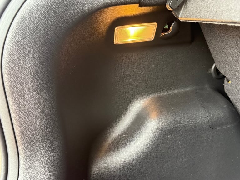 2019 Hyundai i10 1.2 Premium SE 5dr Auto Hatchback Petrol Automatic