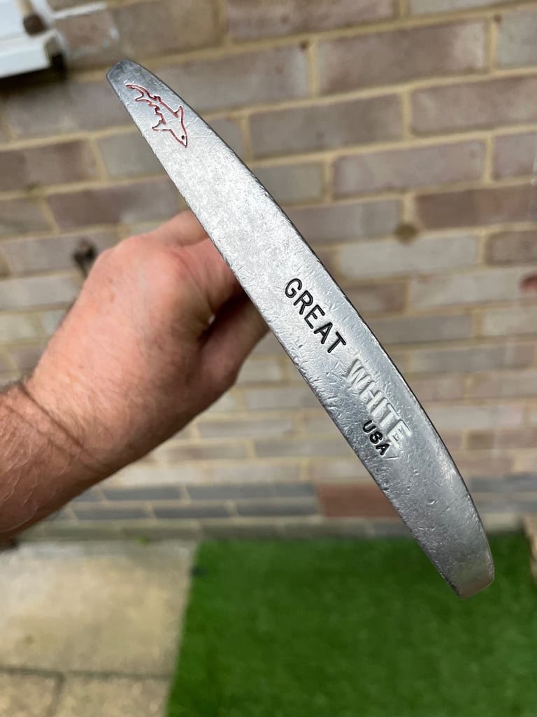 SIMMONS GREAT WHITE USA PUTTER 