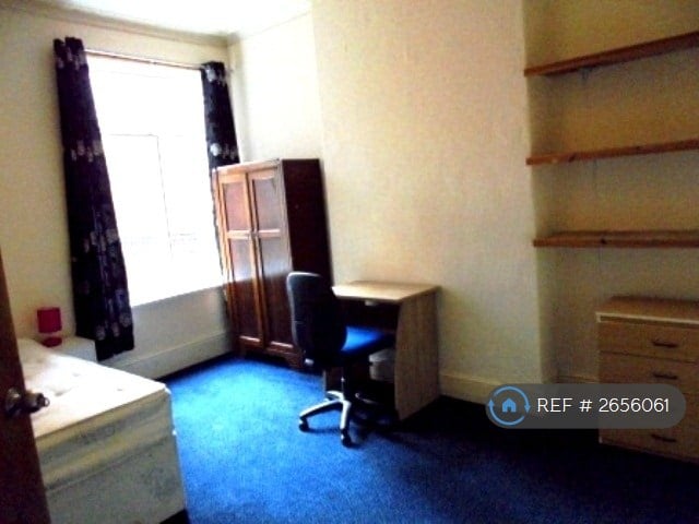 7 bedroom house in Goulden Road, Manchester, M20 (7 bed) (#2656061)
