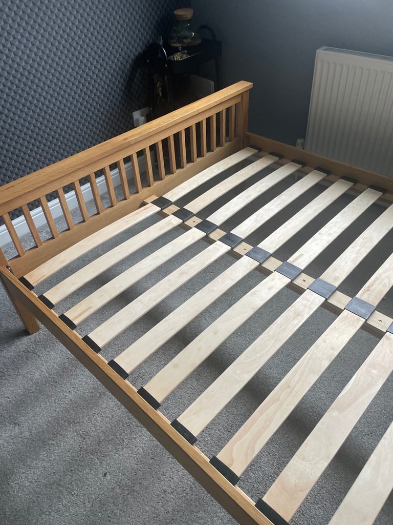 Double bed frame