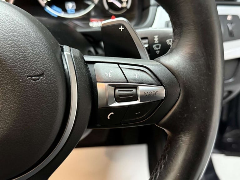 2015 BMW 5 Series 3.0 535i ActiveHybrid 5 M Sport Auto Euro 6 (s/s) 4dr Saloon Hybrid Automatic