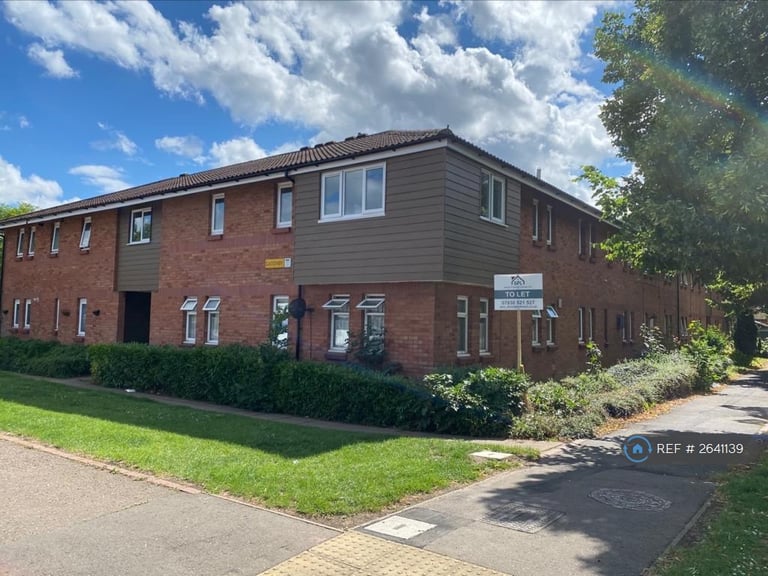 2 bedroom flat in Gatenby, Peterborough, PE4 (2 bed) (#2641139)