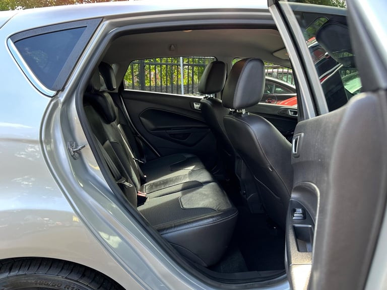 2014 Ford Fiesta 1.0T EcoBoost Titanium X Euro 5 (s/s) 5dr HATCHBACK Petrol Manual