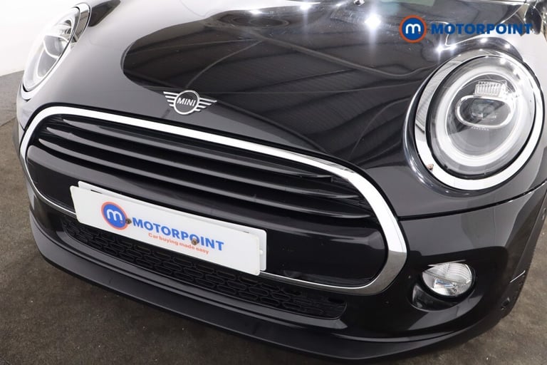 2018 MINI Hatch 1.5 Cooper II 3dr Auto [Chili-Nav-Plus Pack] Hatchback Petrol Automatic