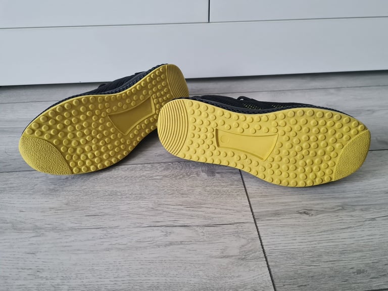 Safety shoes unisex 3.5 uk sneakers trainers