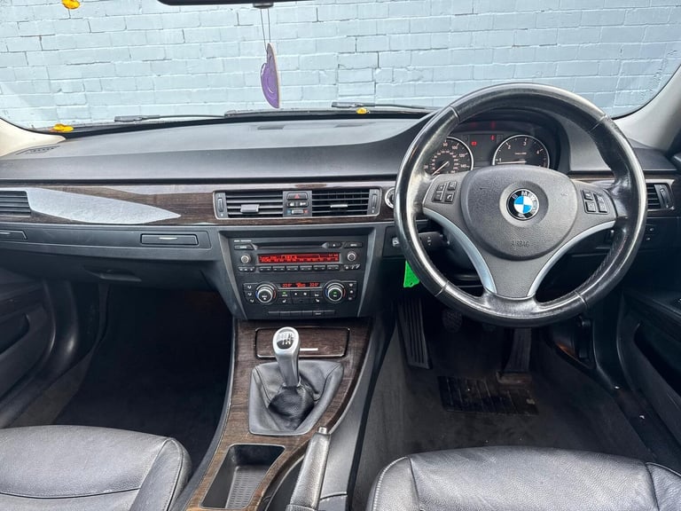 2012 BMW 3 Series 320d [184] Exclusive Edition 5dr ESTATE Diesel Manual