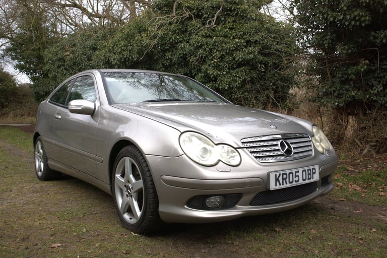 Mercedes-Benz, C CLASS, Coupe, 2005, Semi-Auto, 3498 (cc), 3 doors