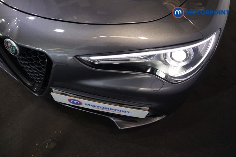 2020 Alfa Romeo Stelvio 2.2 D 210 Veloce 5dr Auto ESTATE DIESEL Automatic