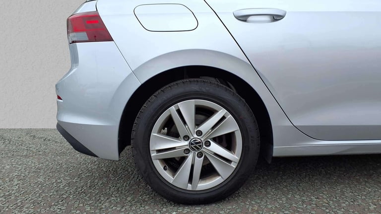 2023 Volkswagen Golf 1.5 TSI 150 Life 5dr HATCHBACK PETROL Manual