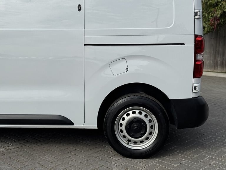 2022 Citroen Dispatch BlueHDi 1400 Enterprise Pro M Panel Van Diesel Manual