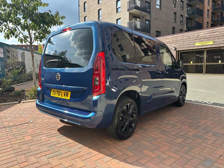 2020 Vauxhall Combo Life 1.5 Turbo D BlueInjection Energy Auto Euro 6 (s/s) 5dr MPV Diesel Automatic