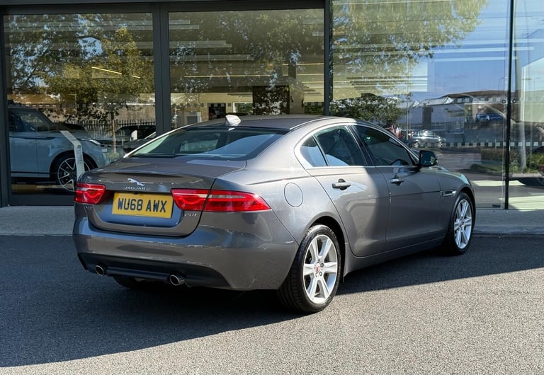 2018 Jaguar XE 2.0i GPF Portfolio Saloon 4dr Petrol Auto Euro 6 (s/s) (200 ps) SALOON Petrol Auto...