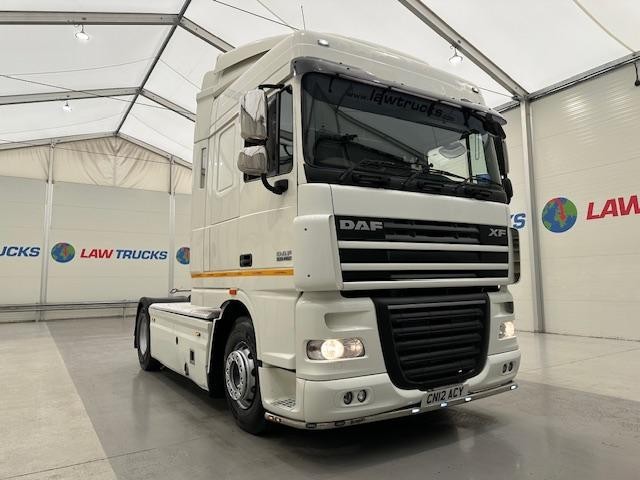 DAF XF105 460 4x2 Space Cab Tractor Unit