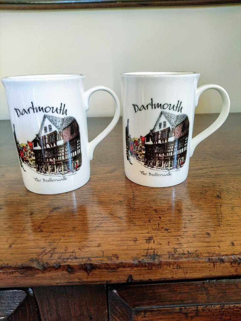MUGS, JUGS, CRUET SET, & PLATES