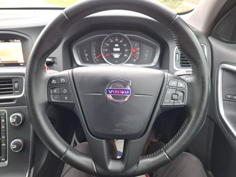 2017 Volvo V60 D4 [190] Business Edition Lux 5dr ESTATE DIESEL Manual