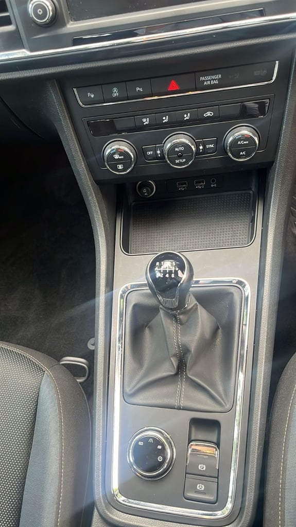 2019 SEAT Ateca 1.5 TSI EVO SE Technology SUV 5dr Petrol Manual Euro 6 (s/s) (150 ps) SUV Petrol ...