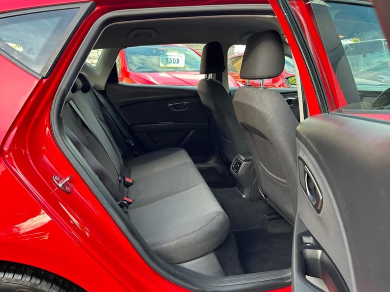 2014 SEAT Leon 1.6 TDI CR SE Euro 5 (s/s) 5dr HATCHBACK Diesel Manual