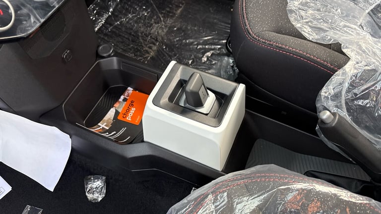 2025 Dacia Spring 27kWh Expression 65 48kW 5dr Auto Electric Hatchback Hatchback Electric Automatic