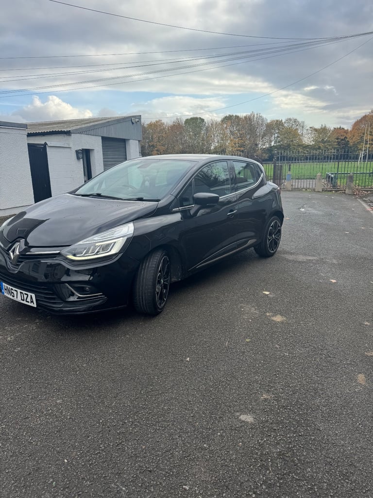 Renault, CLIO, Hatchback, 2017, Manual, 1461 (cc), 5 doors