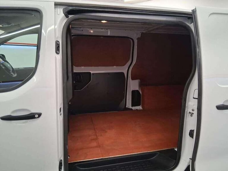 2022 Vauxhall Vivaro 1.5 Turbo D 2900 Dynamic Panel Van 6dr Diesel Manual L2 H1 Euro 6 (s/s) (10 ...