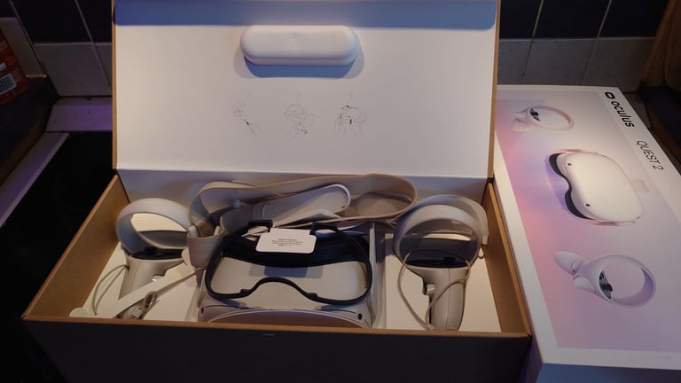 Oculas (Meta) Quest 2 with Elite Battery Pack