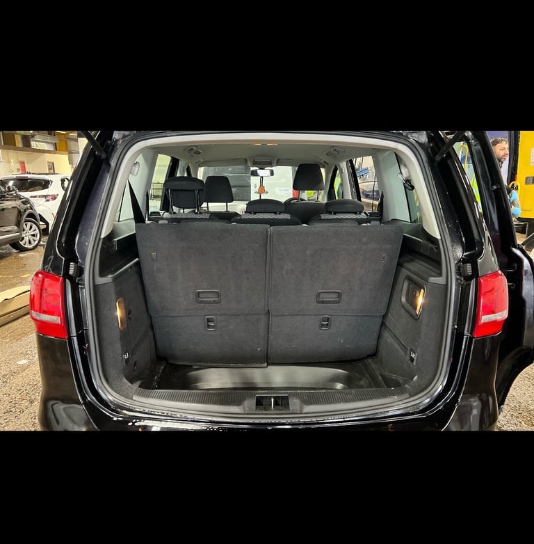 Volkswagen, SHARAN, MPV, 2011, Semi-Auto, 1968 (cc), 5 doors