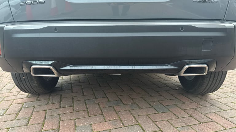 2024 Peugeot 2008 1.2 HYBRID GT SUV 5dr Petrol Hybrid e-DSC6 Euro 6 (s/s) (136 ps) SUV Hybrid Aut...