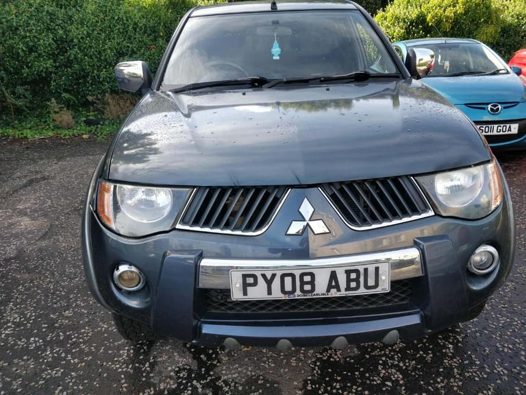 image for Mitsubishi L200