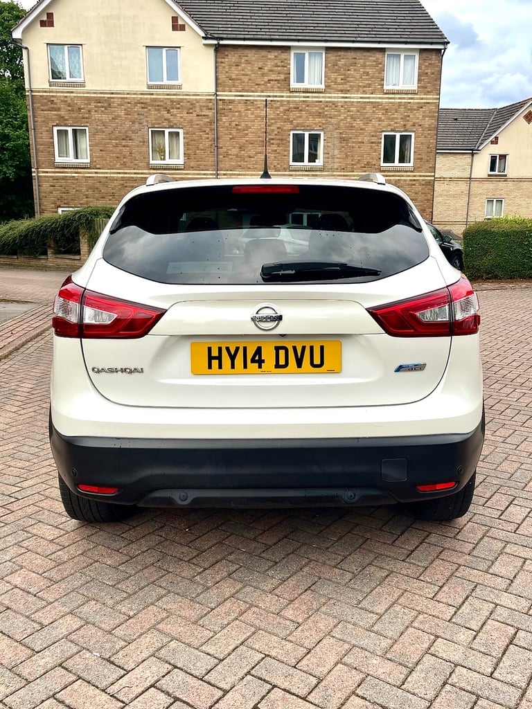 2014 NISSAN QASHQAI TEKNA 1.5 DCI START/STOP DIESEL WHITE SUV J11