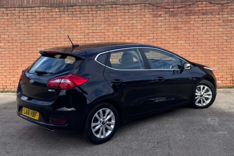 2016 Kia Ceed 1.6 CRDi ISG 2 5dr HATCHBACK DIESEL Manual