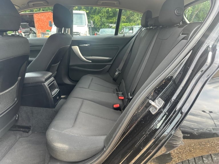 2018 BMW 1 Series 1.5 116d SE Business Euro 6 (s/s) 5dr HATCHBACK Diesel Manual