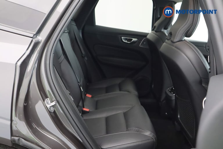 2023 Volvo XC60 2.0 B5P Ultimate Dark 5dr AWD Geartronic SUV Petrol Automatic