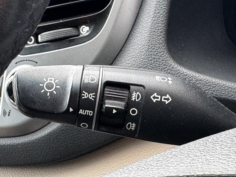 2017 Hyundai TUCSON 1.7 CRDi Blue Drive Premium 5dr 2WD SUV Diesel Manual