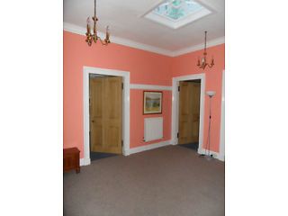 image for Two rooms in shared Newington flat available for students from 1st November