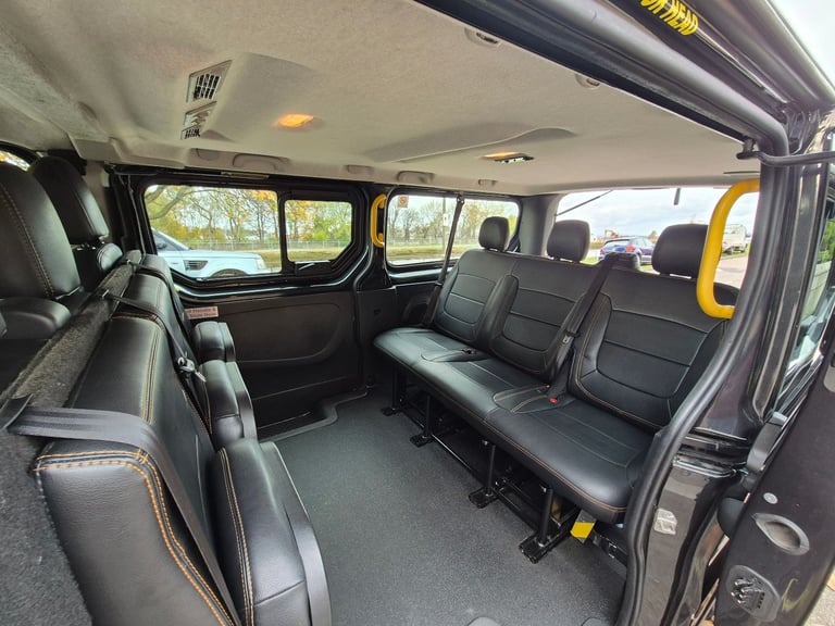 TAXI, Vauxhall, VIVARO, MPV, 2018, Manual, 1598 (cc), 5 doors