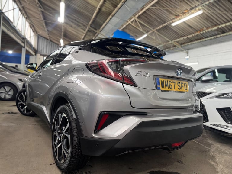 2018 Toyota C-HR 1.8 VVT-h Dynamic SUV 5dr Petrol Hybrid CVT Euro 6 (s/s) (122 ps) HATCHBACK Petr...