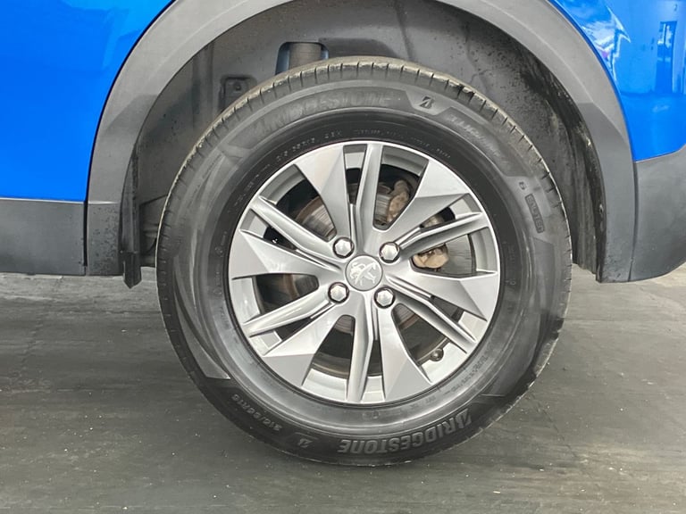 2022 Peugeot 2008 1.2 PureTech Active Premium 5dr Estate PETROL Manual